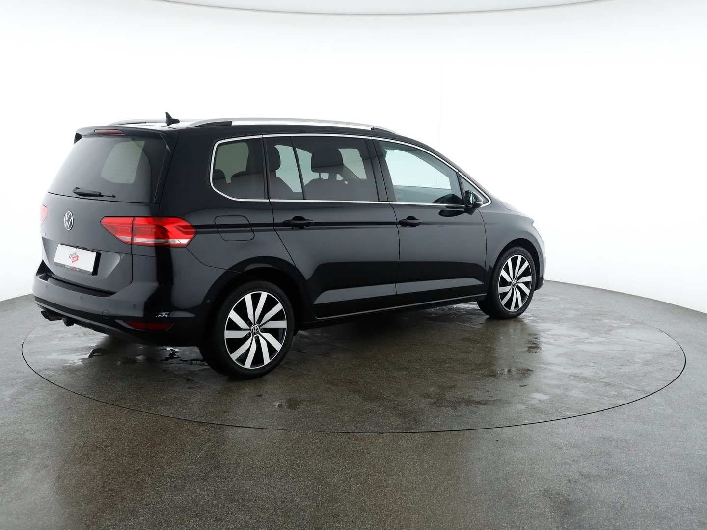 VW Touran Highline TDI SCR | Bild 5 von 27