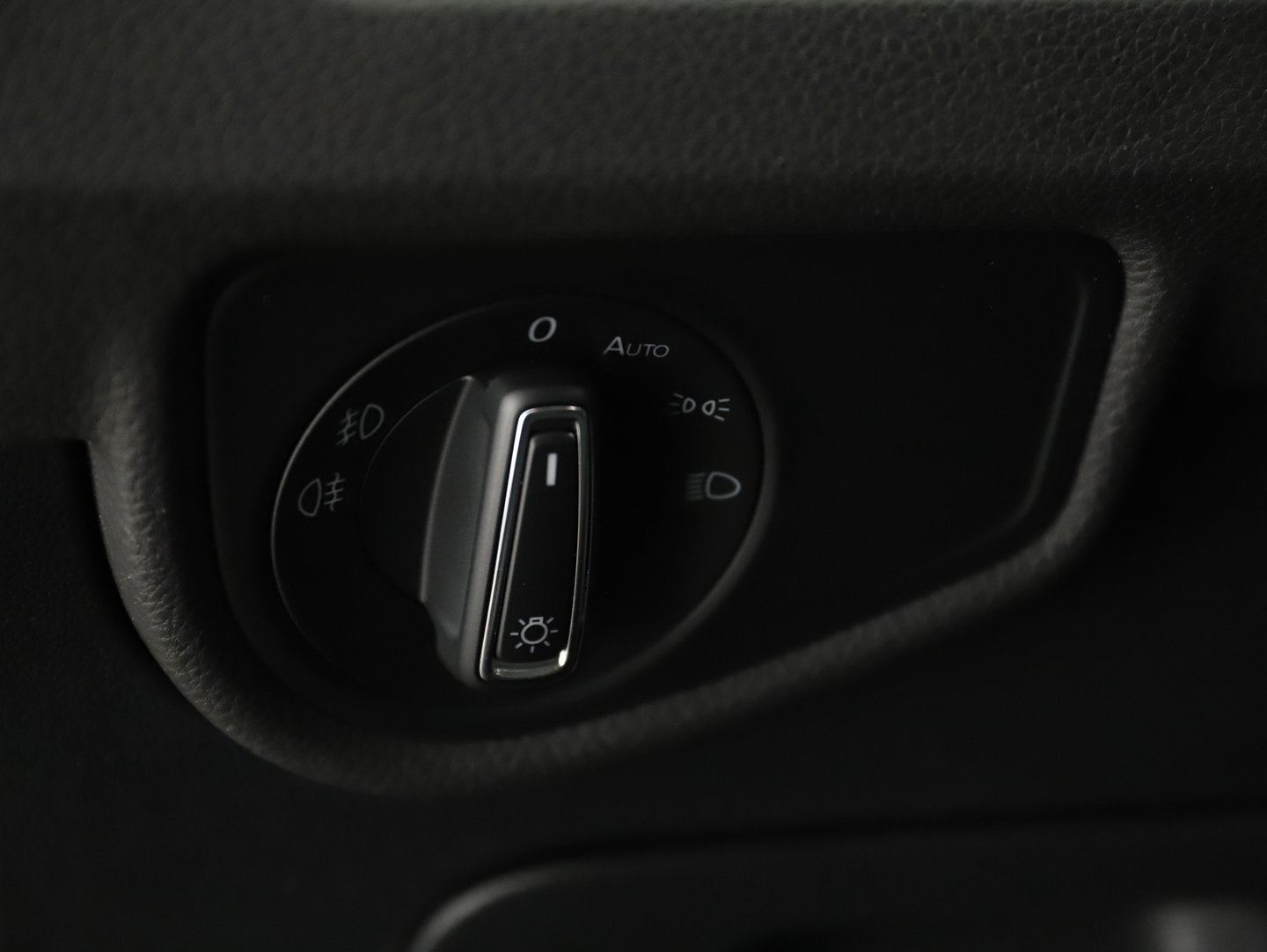 VW Touran Highline TDI SCR | Bild 22 von 27