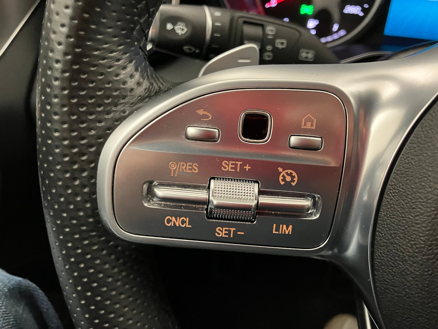 Mercedes C 220 d T 4MATIC Aut. | Bild 16 von 29