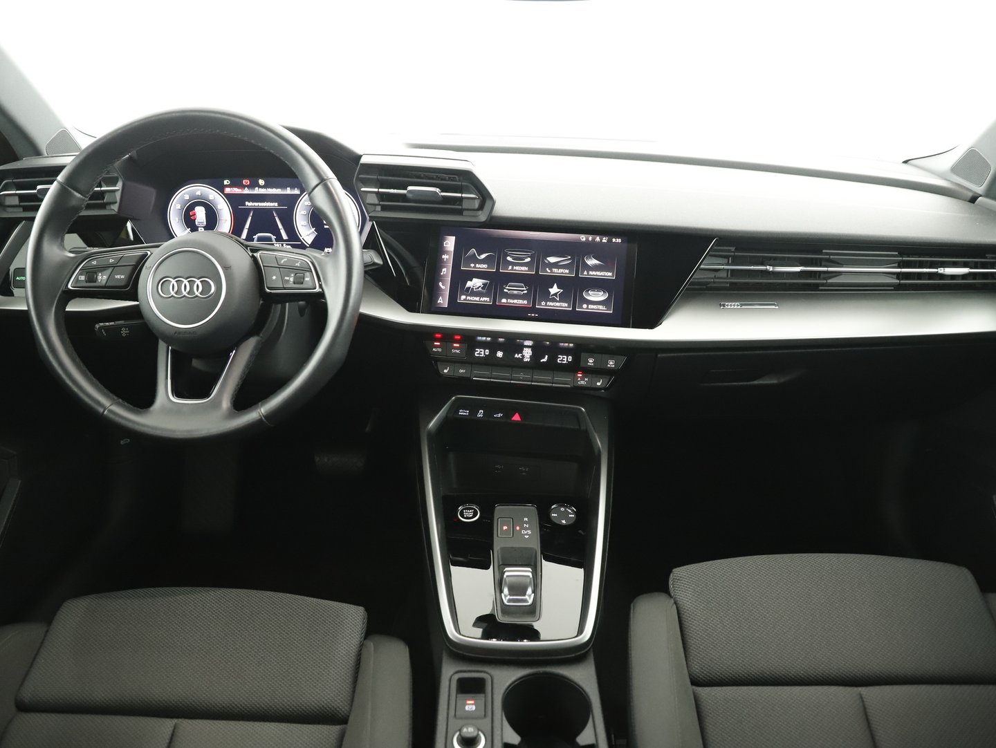 Audi A3 Sportback 40 TFSI e S line | Bild 10 von 28
