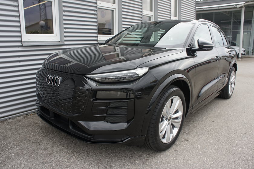 Audi Q6 e-tron quattro business