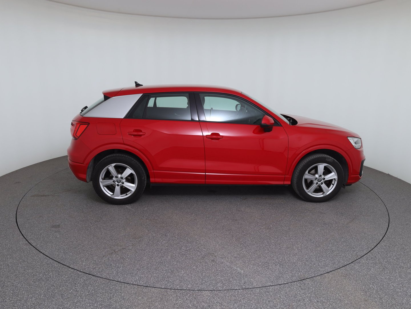 Audi Q2 30 TDI Sport | Bild 4 von 23