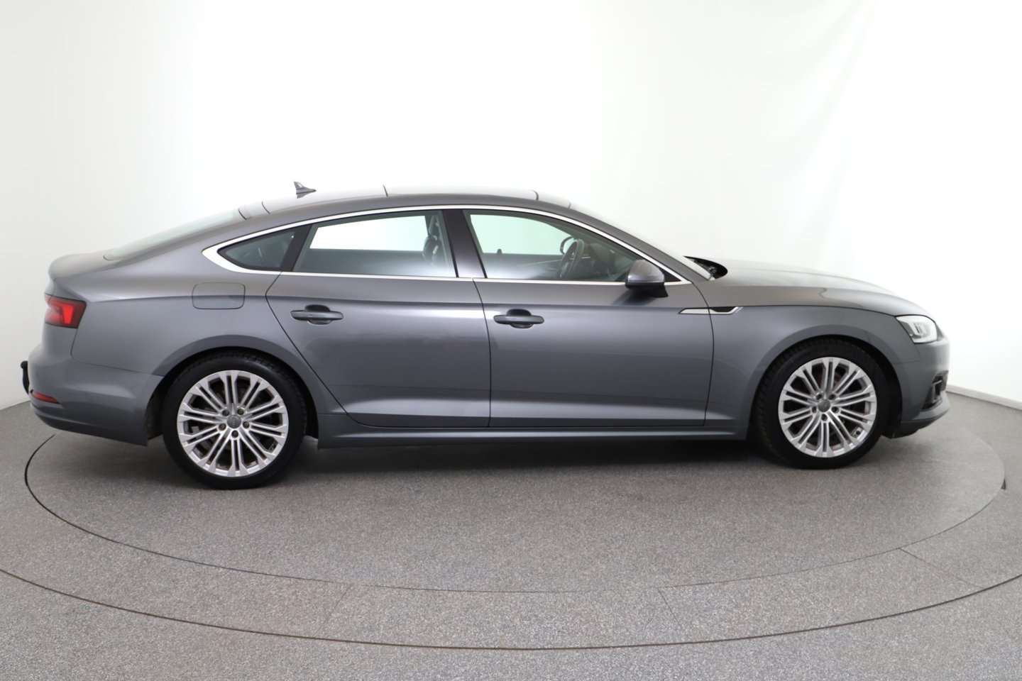 Audi A5 SB 2.0 TDI S-tronic | Bild 6 von 33