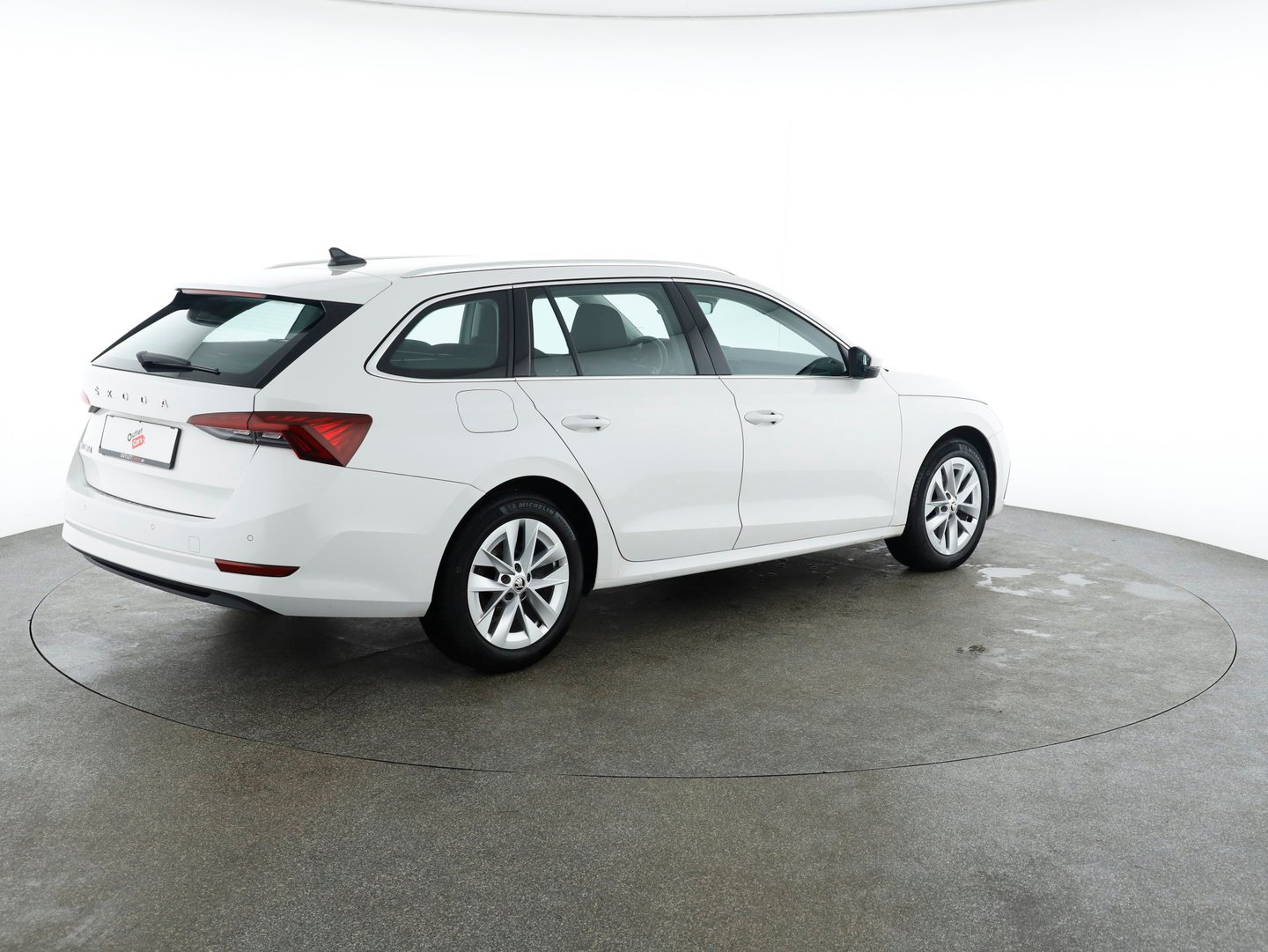 Škoda OCTAVIA Combi Business TDI | Bild 5 von 29