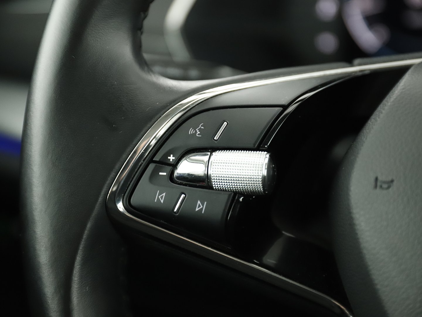 Škoda OCTAVIA Combi Business TDI | Bild 17 von 29