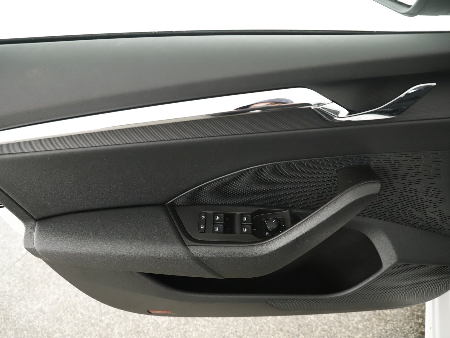 Škoda OCTAVIA Combi Business TDI | Bild 10 von 29