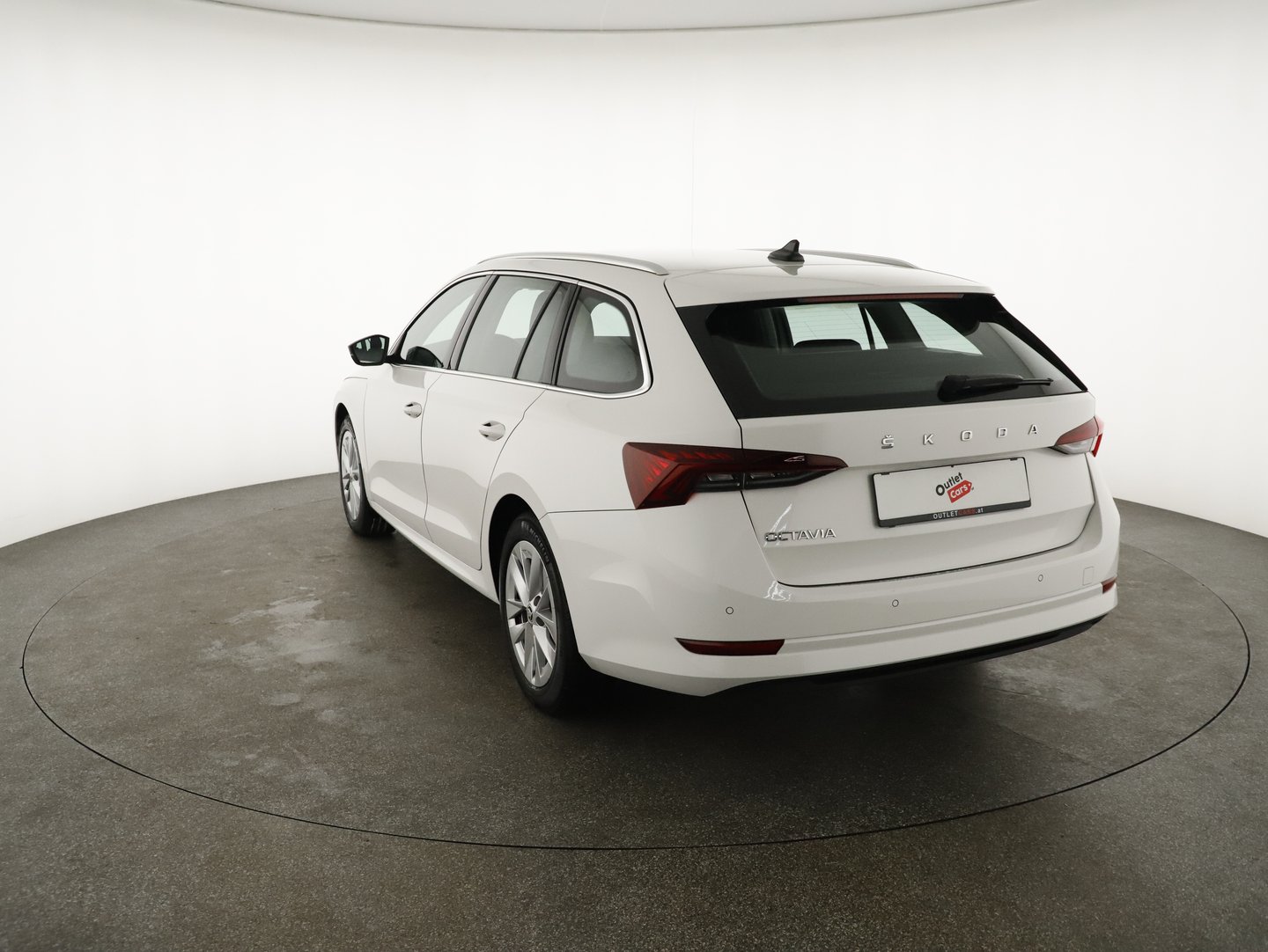 Škoda OCTAVIA Combi Business TDI | Bild 2 von 21