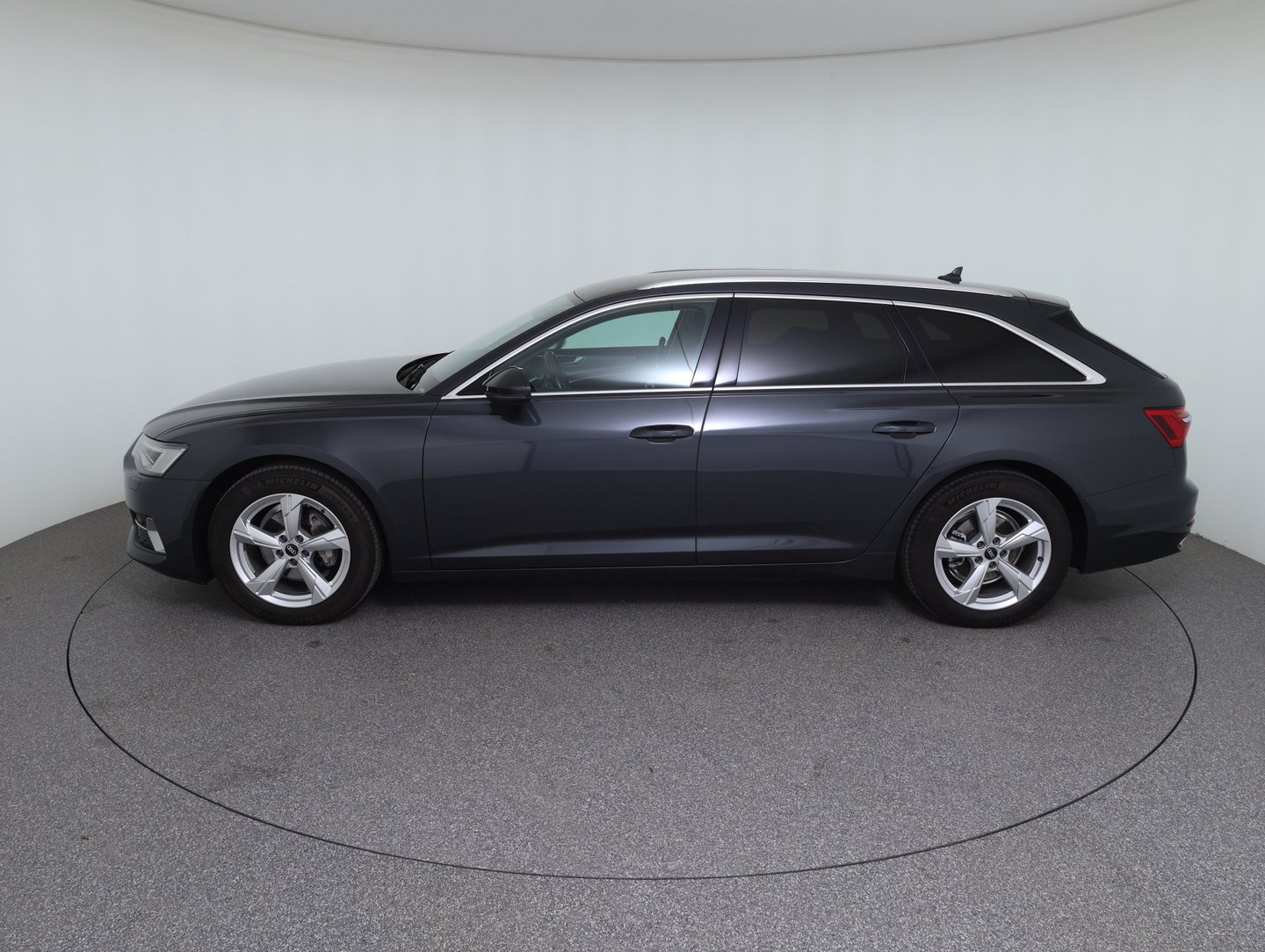 Audi A6 Avant 35 TDI Sport | Bild 8 von 22