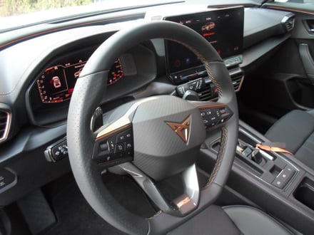 CUPRA Formentor TRIBE 1.5 TSI 150 PS DSG ACT