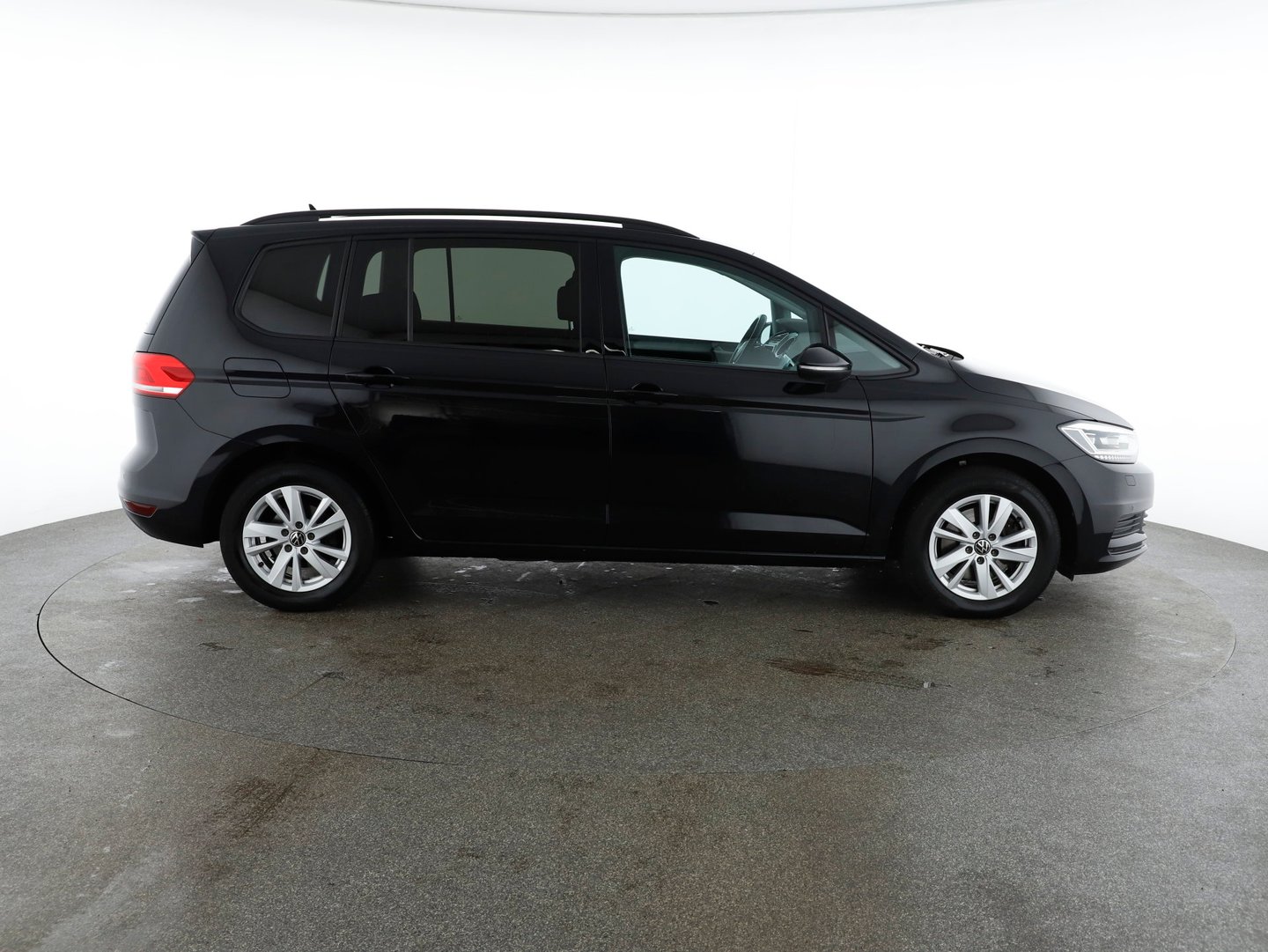 VW Touran Comfortline TDI SCR DSG | Bild 4 von 25