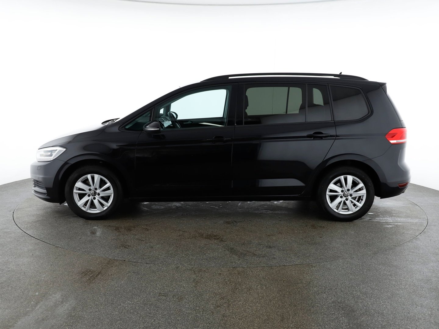 VW Touran Comfortline TDI SCR DSG | Bild 8 von 25