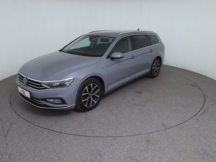 VW Passat Variant Elegance TDI 4MOTION DSG