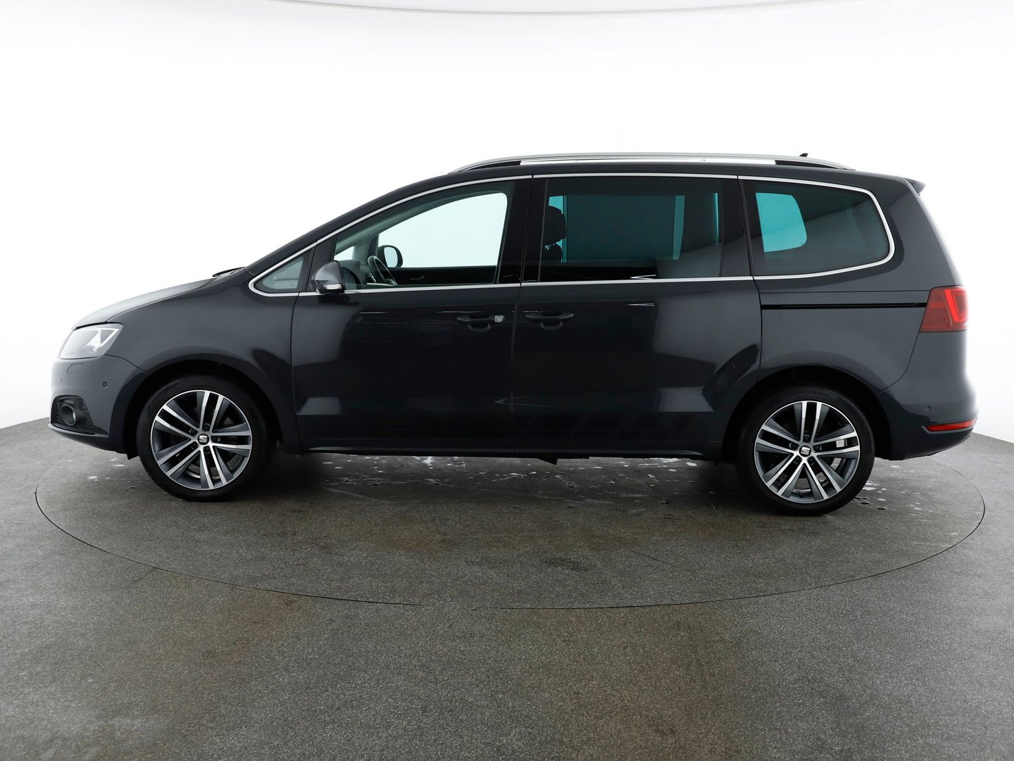 SEAT Alhambra Xcellence TDI DSG | Bild 2 von 28