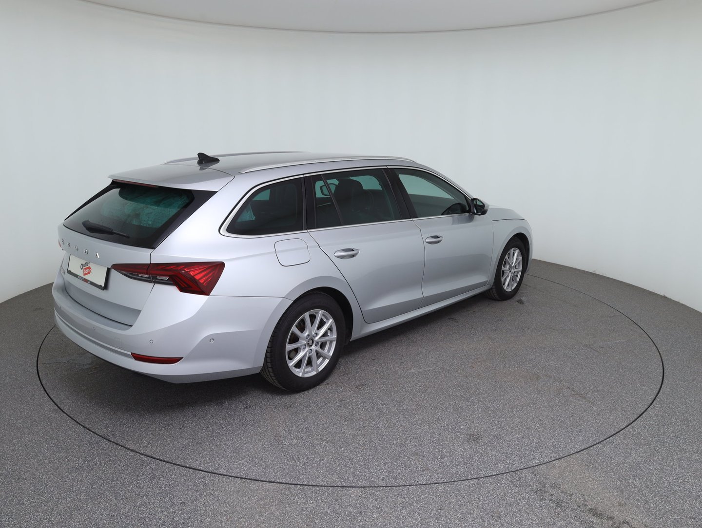 Škoda OCTAVIA Combi Premium TDI DSG | Bild 5 von 24