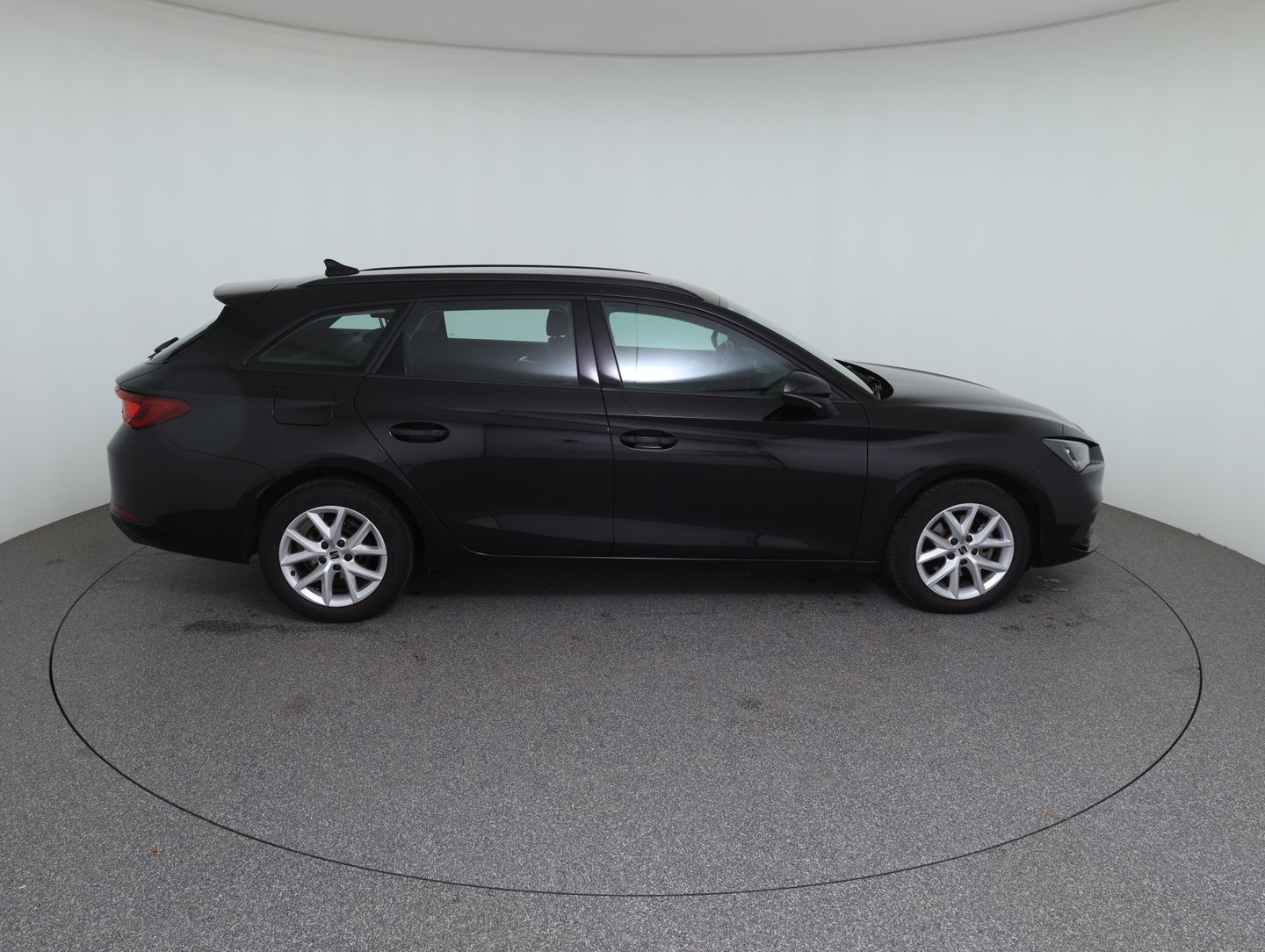 SEAT Leon SP Kombi Style 1.0 TSI | Bild 4 von 21