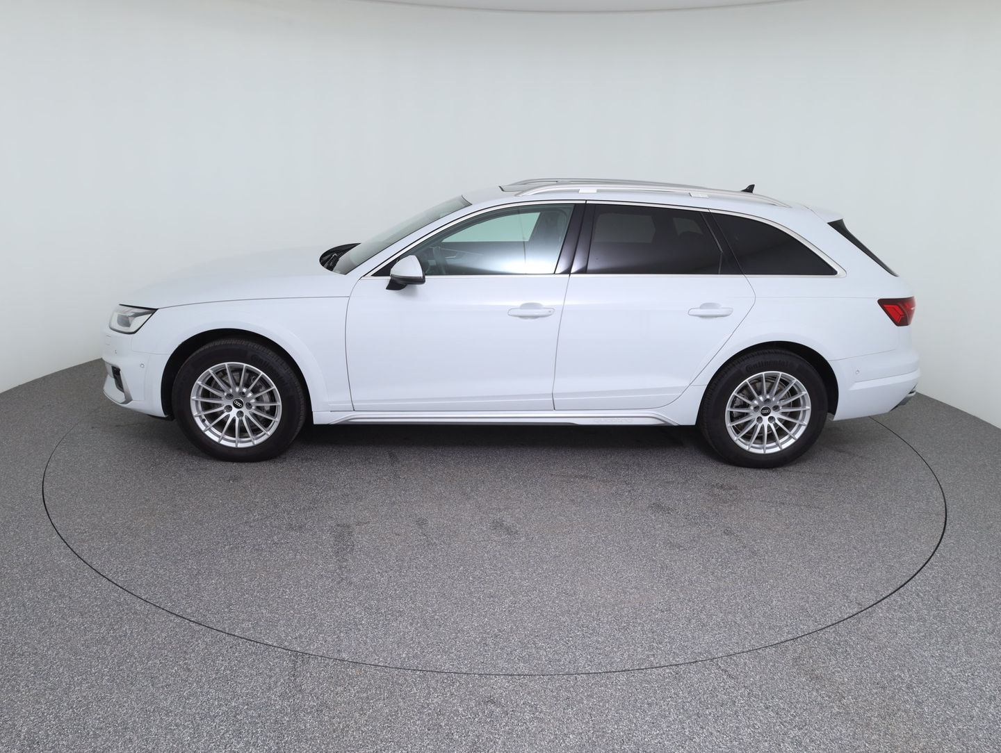 Audi A4 allroad 40 TDI quattro | Bild 8 von 14