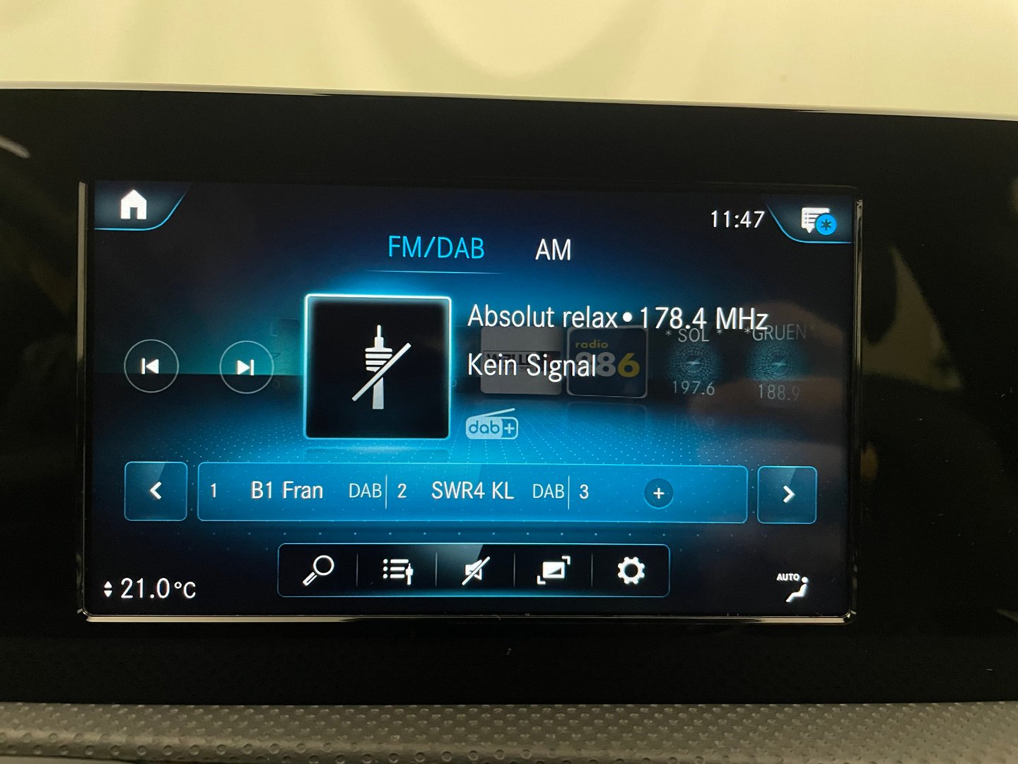 Mercedes CLA 200 d Shooting Brake Aut. | Bild 18 von 25
