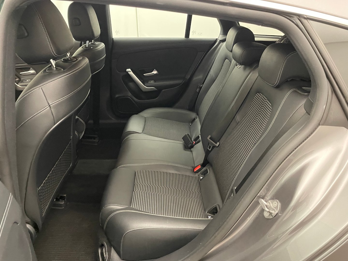 Mercedes CLA 200 d Shooting Brake Aut. | Bild 10 von 25