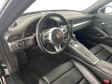 Porsche 911 Carrera 4 Coupe (991) in tiefschwarzmetallic