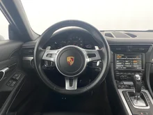 Porsche 911 Carrera 4 Coupe (991) in tiefschwarzmetallic