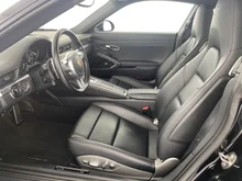 Porsche 911 Carrera 4 Coupe (991) in tiefschwarzmetallic