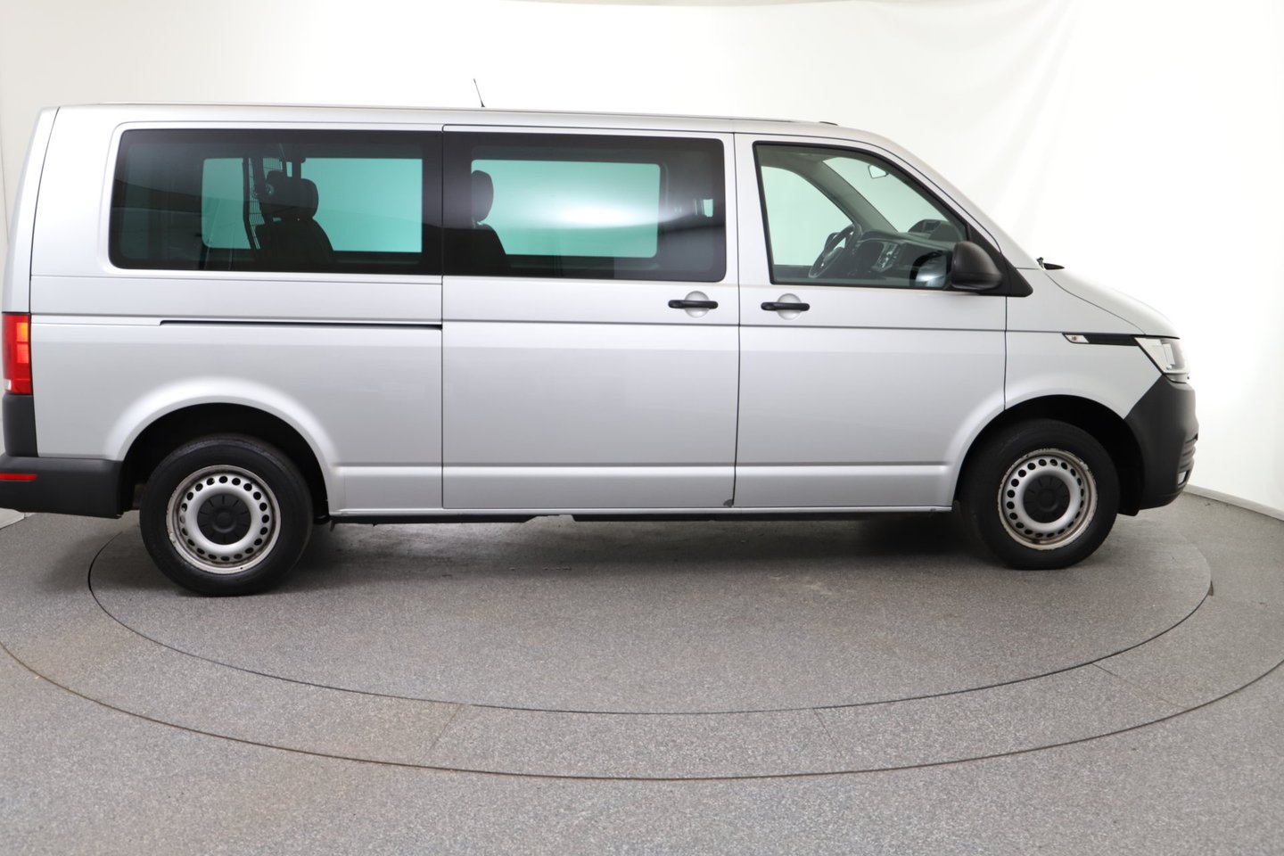 VW T6.1 Doka-Ka/Carav/Kombi LR TDI 4MOTION | Bild 6 von 25