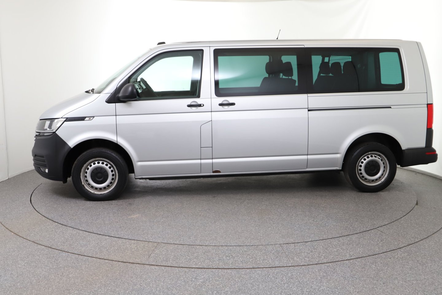 VW T6.1 Doka-Ka/Carav/Kombi LR TDI 4MOTION | Bild 2 von 25