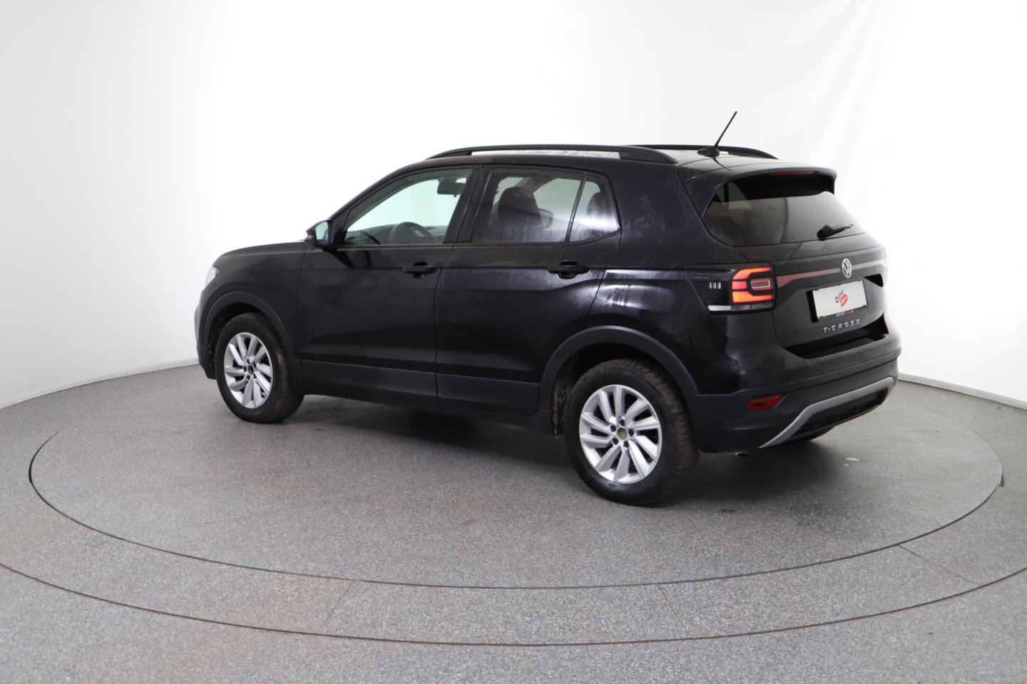 VW T-Cross 1,6 TDI Life DSG | Bild 3 von 24