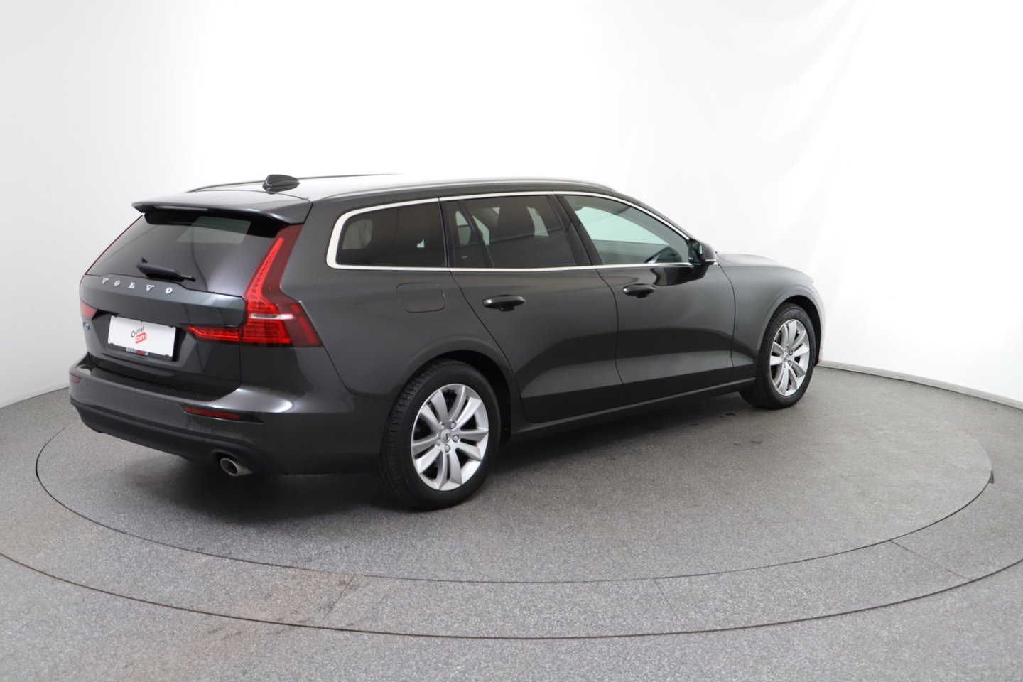 Volvo V60 D3 Momentum Pro Geartronic | Bild 5 von 25