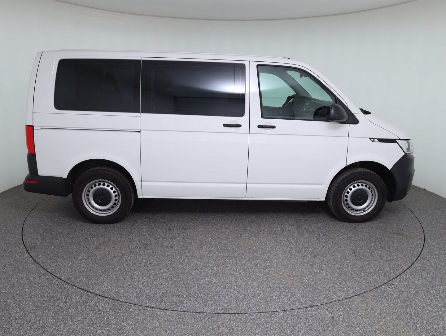 VW Transporter Kombi TDI | Bild 4 von 19