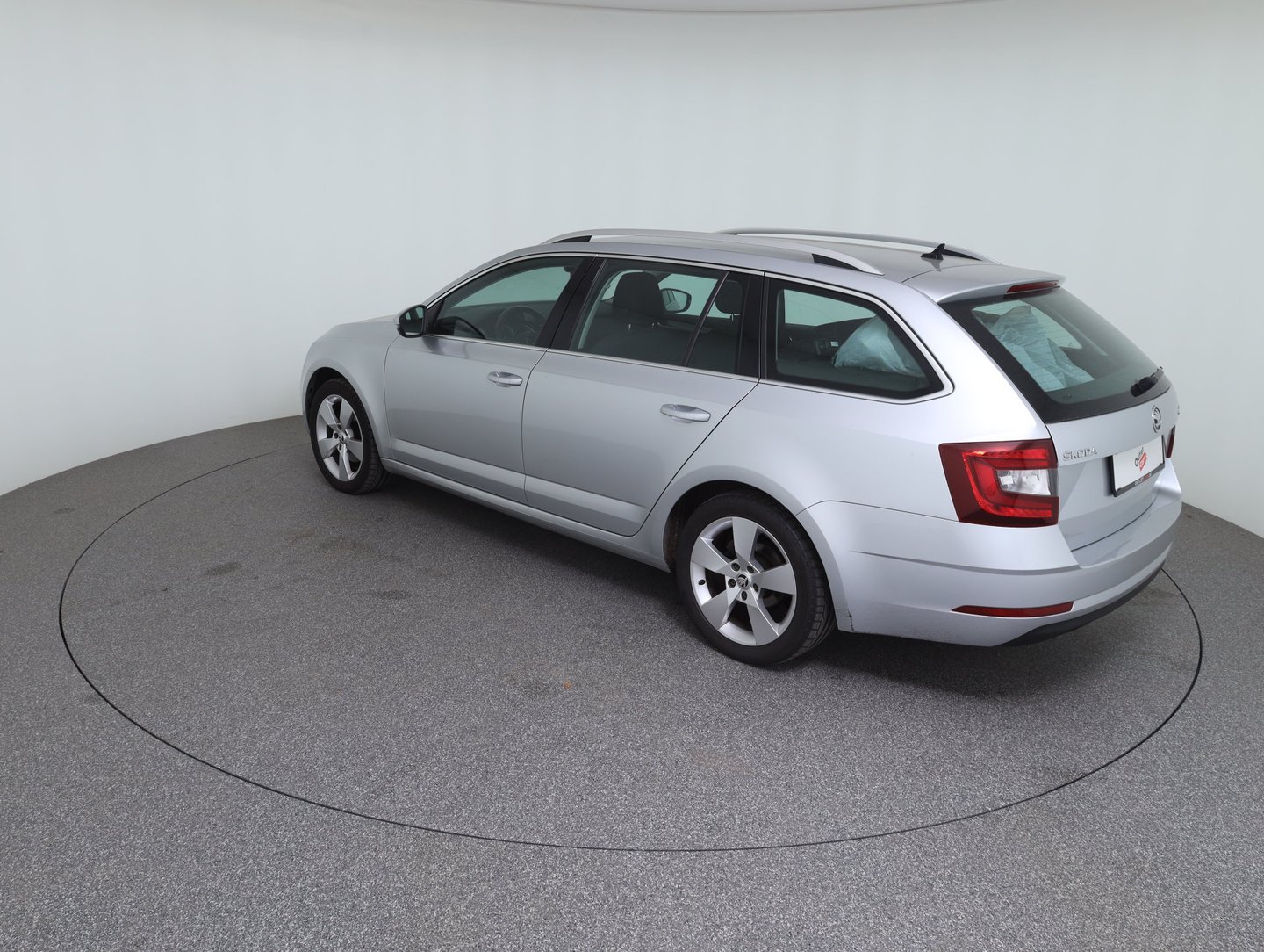 Škoda OCTAVIA Combi Style Limited TDI | Bild 7 von 14