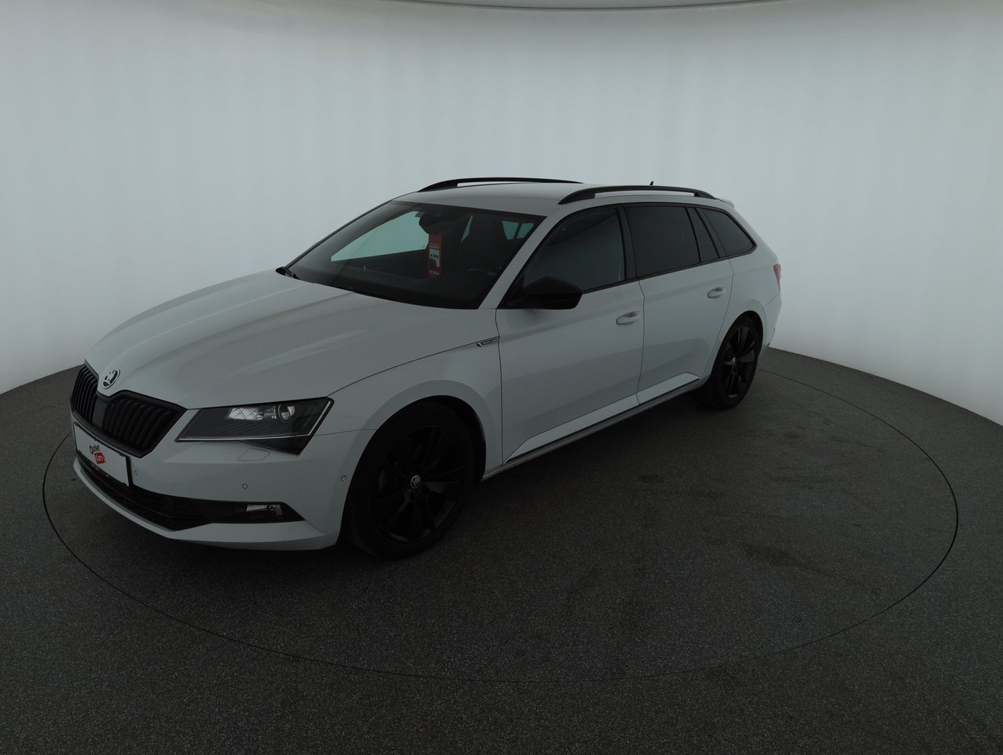 Bild eines Škoda SUPERB Combi SportLine TDI