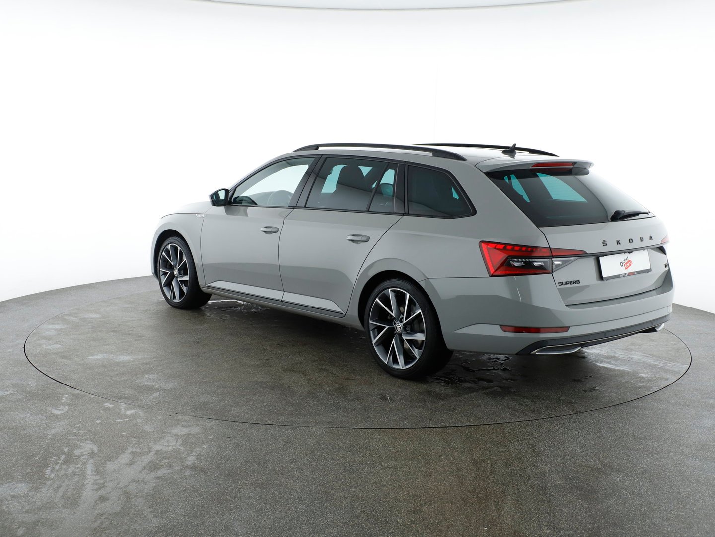 Škoda SUPERB Combi iV SPORTLINE DSG | Bild 3 von 28