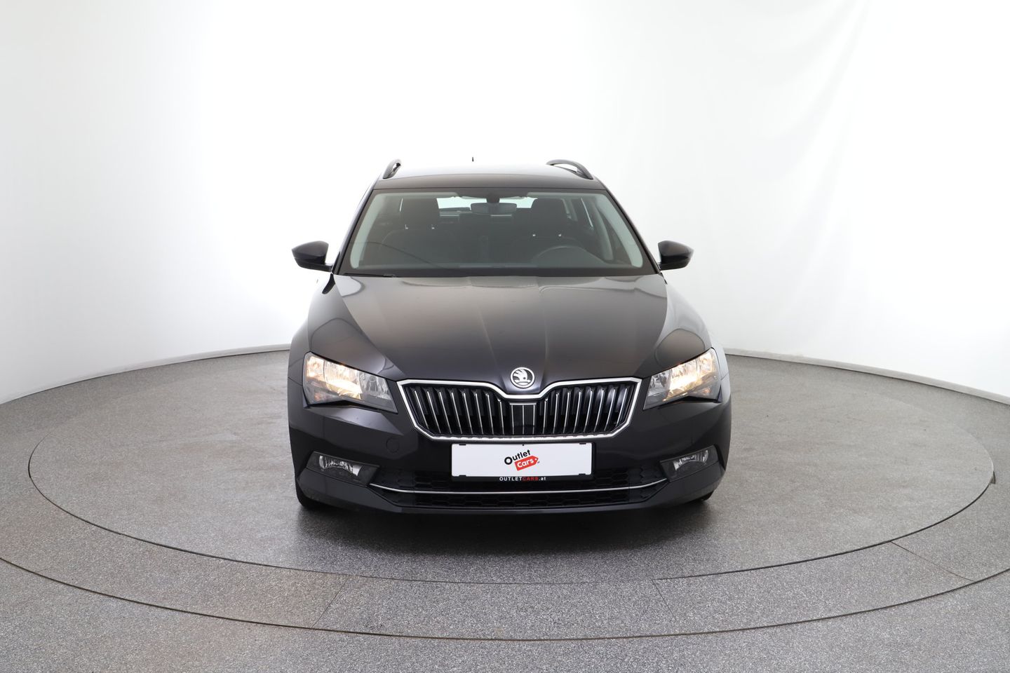 Škoda SUPERB Combi Active TDI | Bild 8 von 27