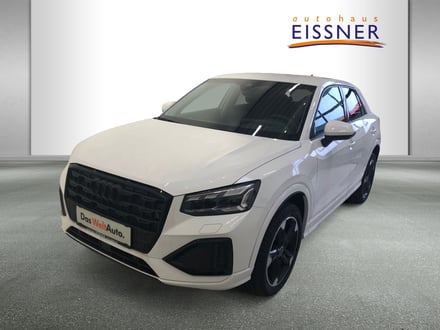 Audi Q2 30 TFSI admired