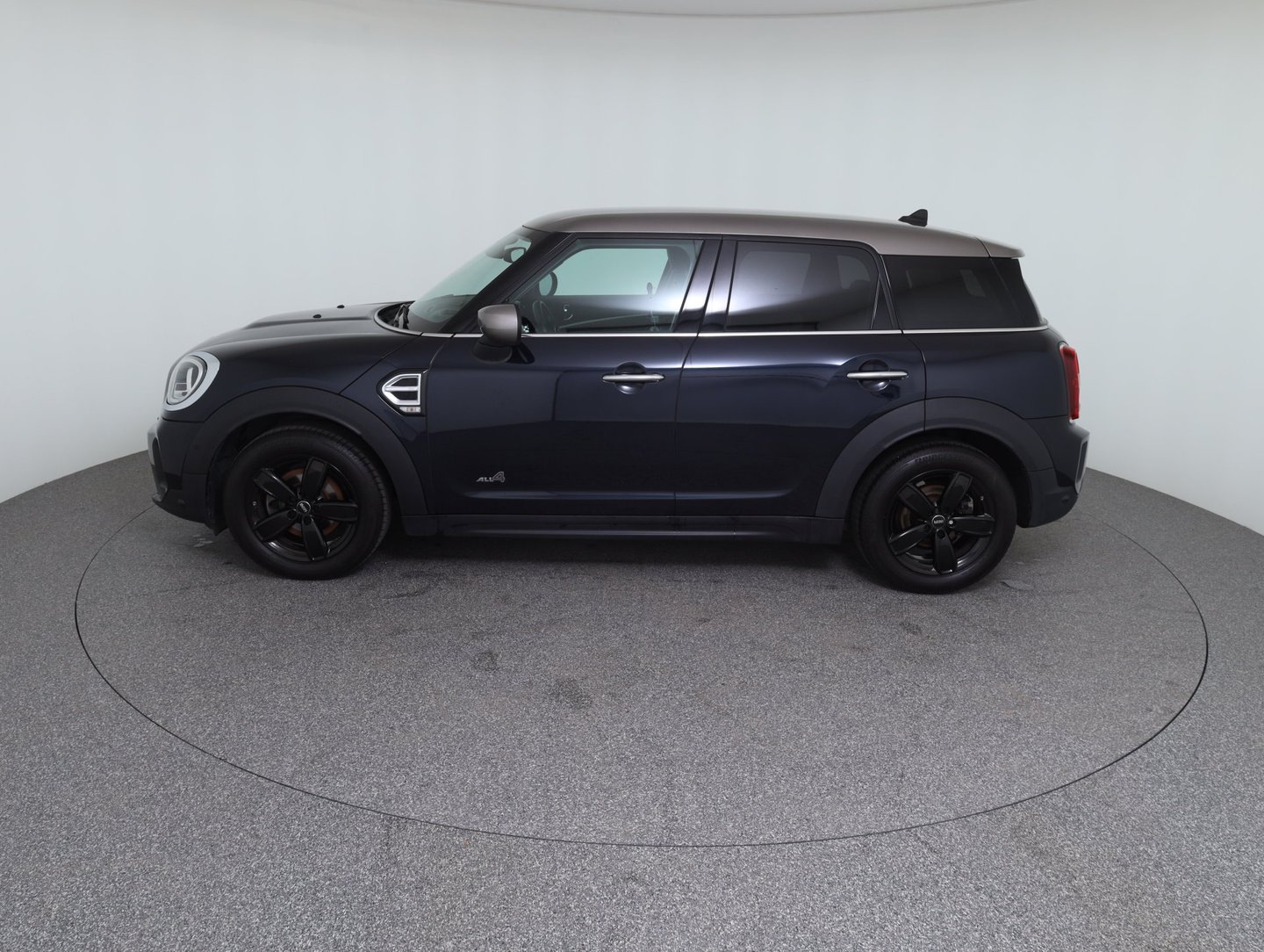 Mini Countryman Cooper D ALL4 | Bild 8 von 14