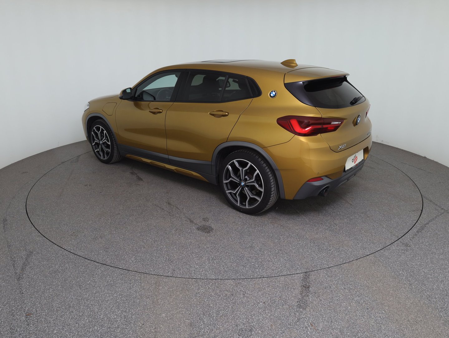 BMW X2 xDrive25e PHEV Aut. | Bild 7 von 25