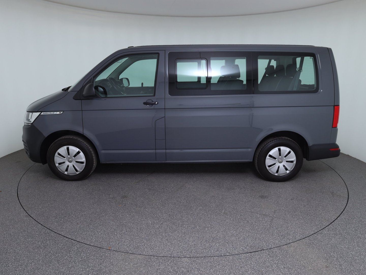 VW T6.1 Caravelle Trendline TDI | Bild 8 von 23