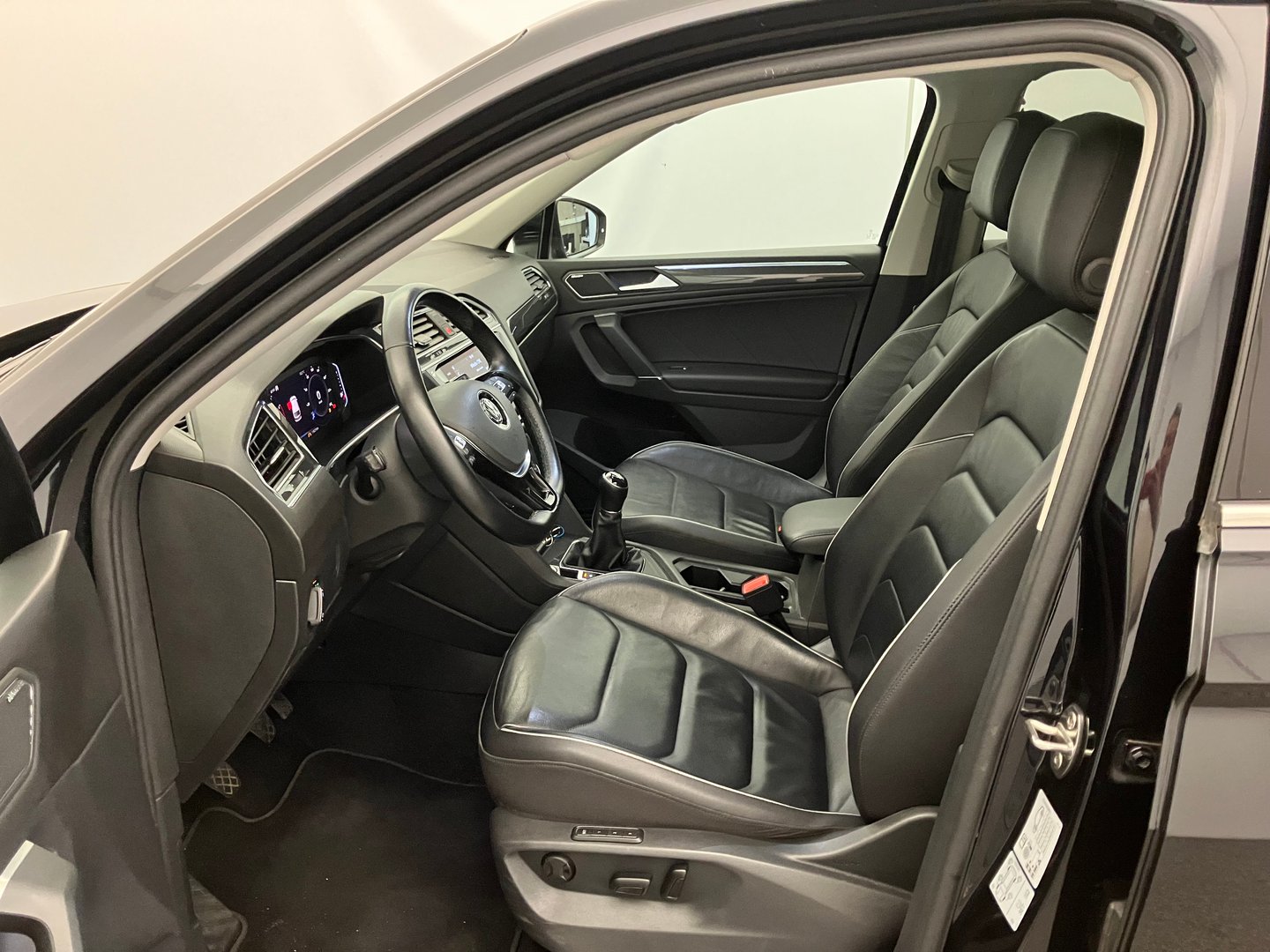 VW Tiguan 1,4 TSI Allspace Comfortline | Bild 9 von 30