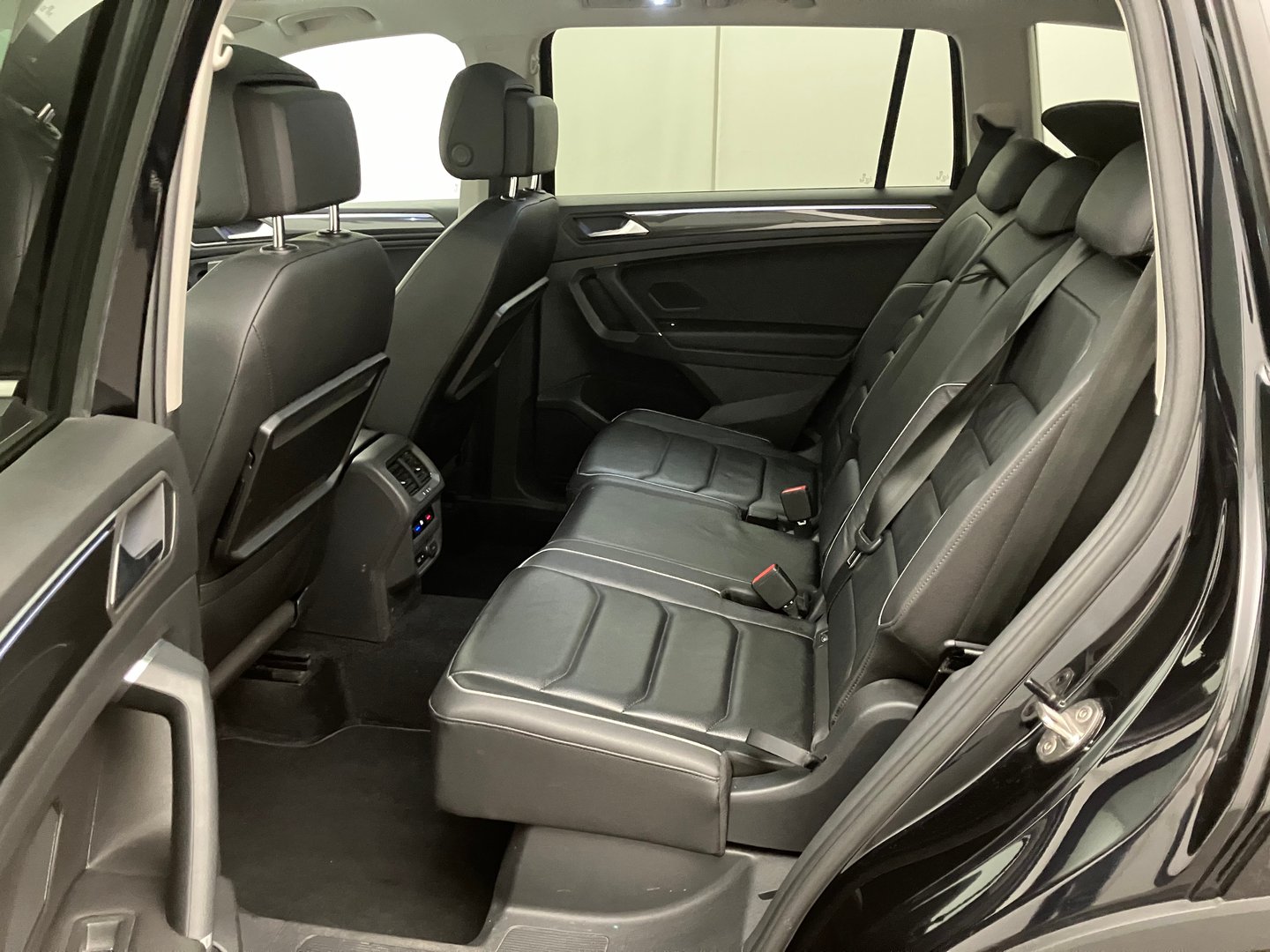 VW Tiguan 1,4 TSI Allspace Comfortline | Bild 10 von 30