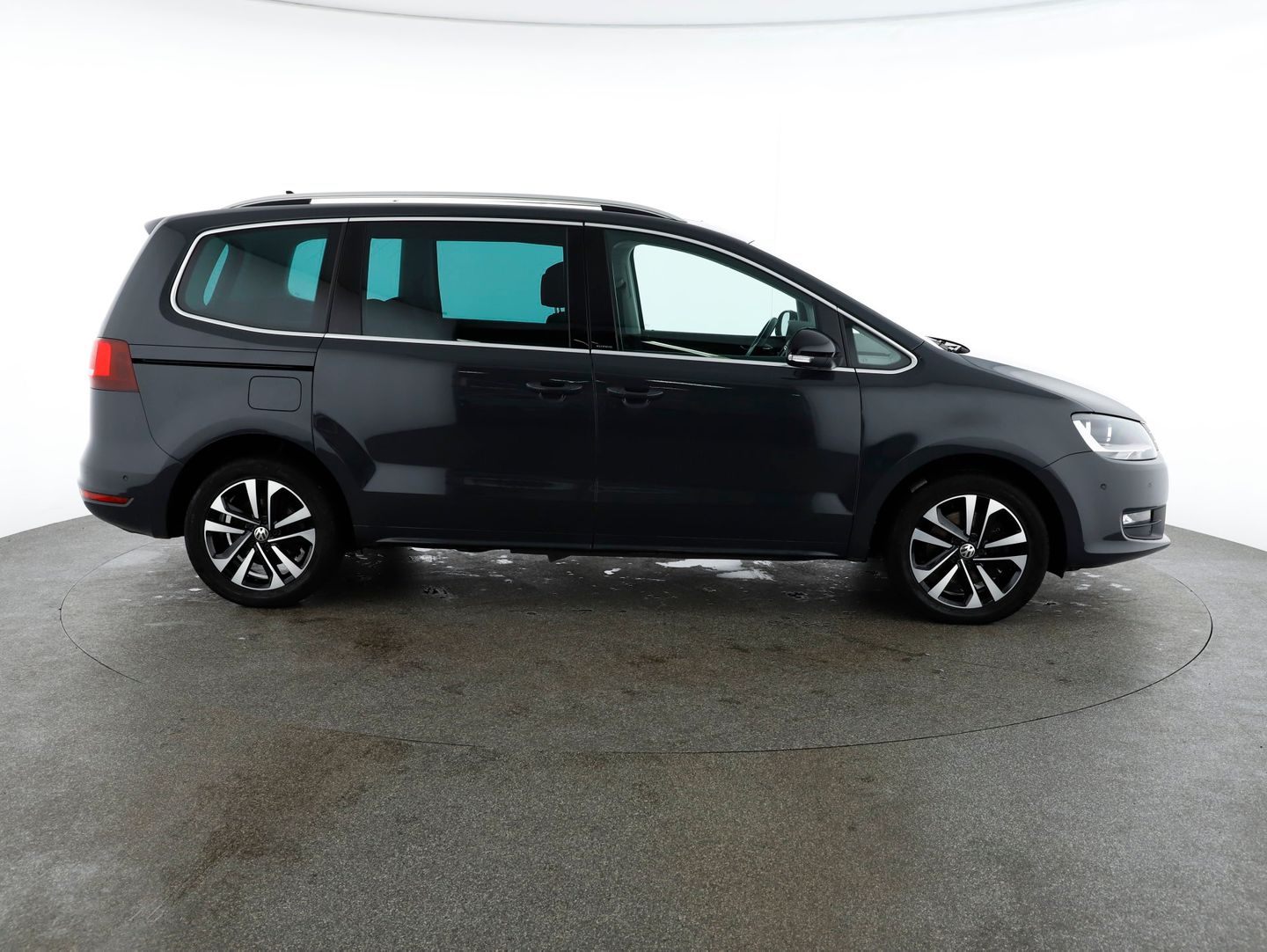 VW Sharan Comfortline TDI SCR DSG | Bild 4 von 25