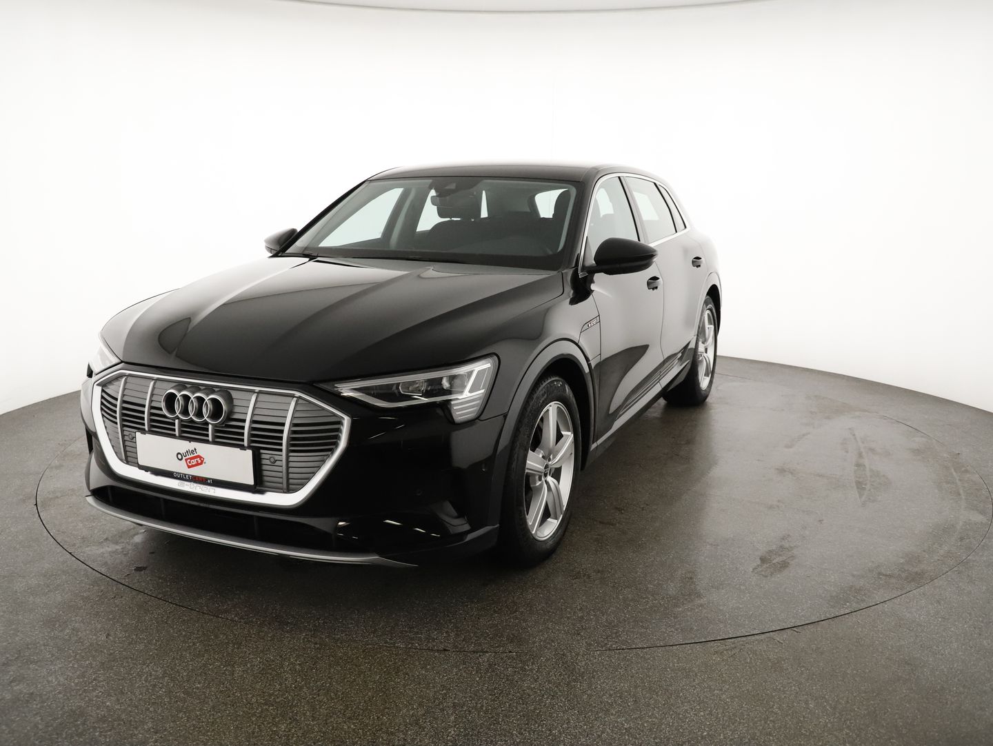 Audi e-tron 55 quattro advanced | Bild 1 von 22