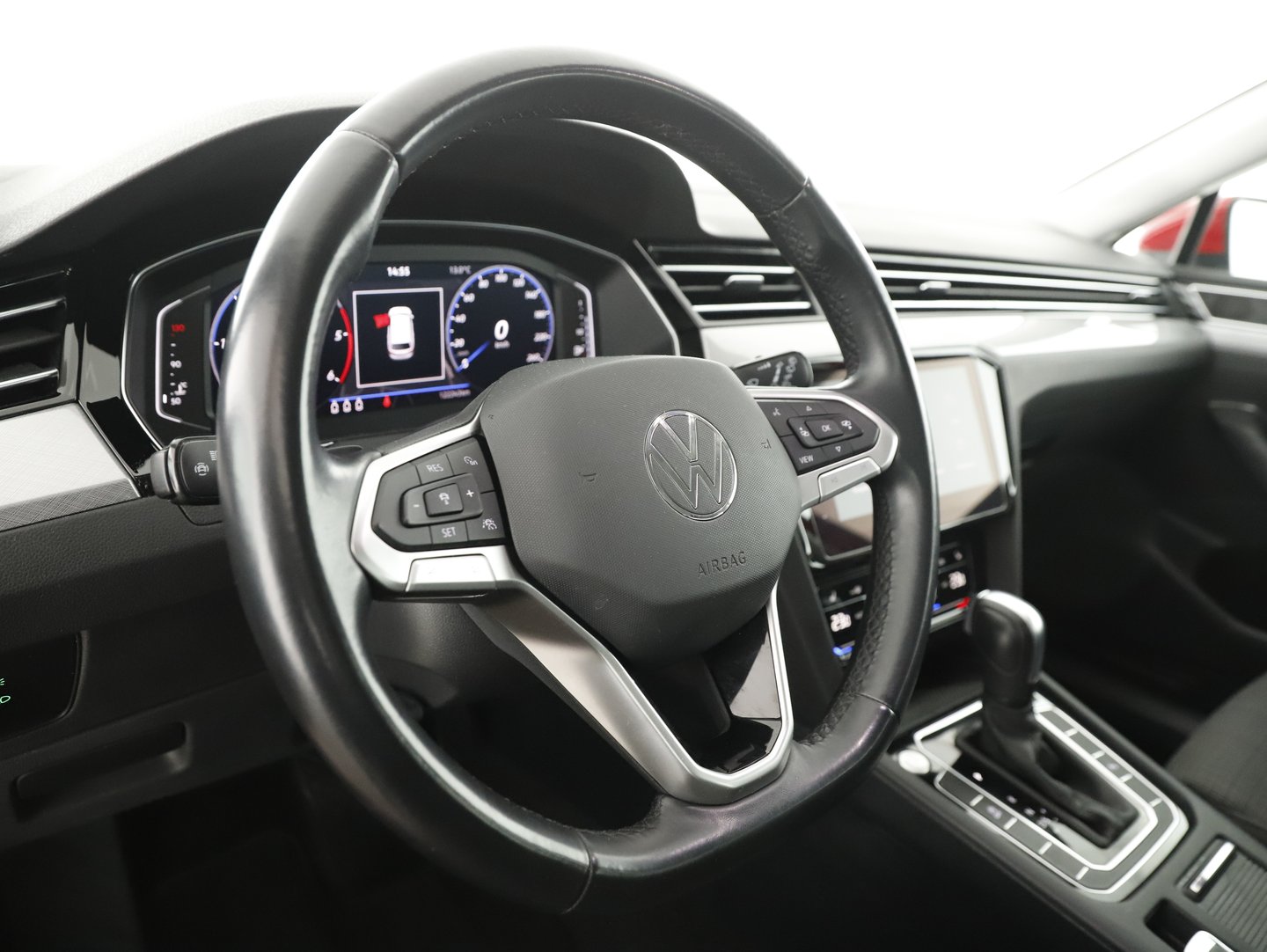 VW Passat Variant Business TDI DSG | Bild 6 von 18