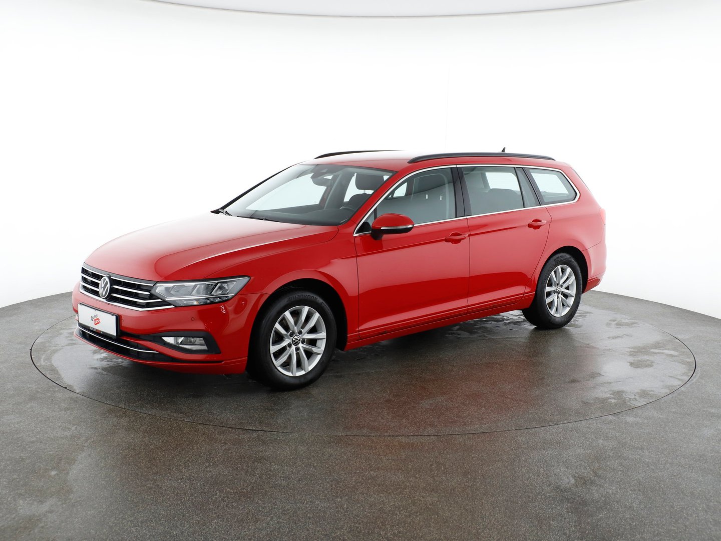 VW Passat Variant Business TDI DSG | Bild 1 von 18