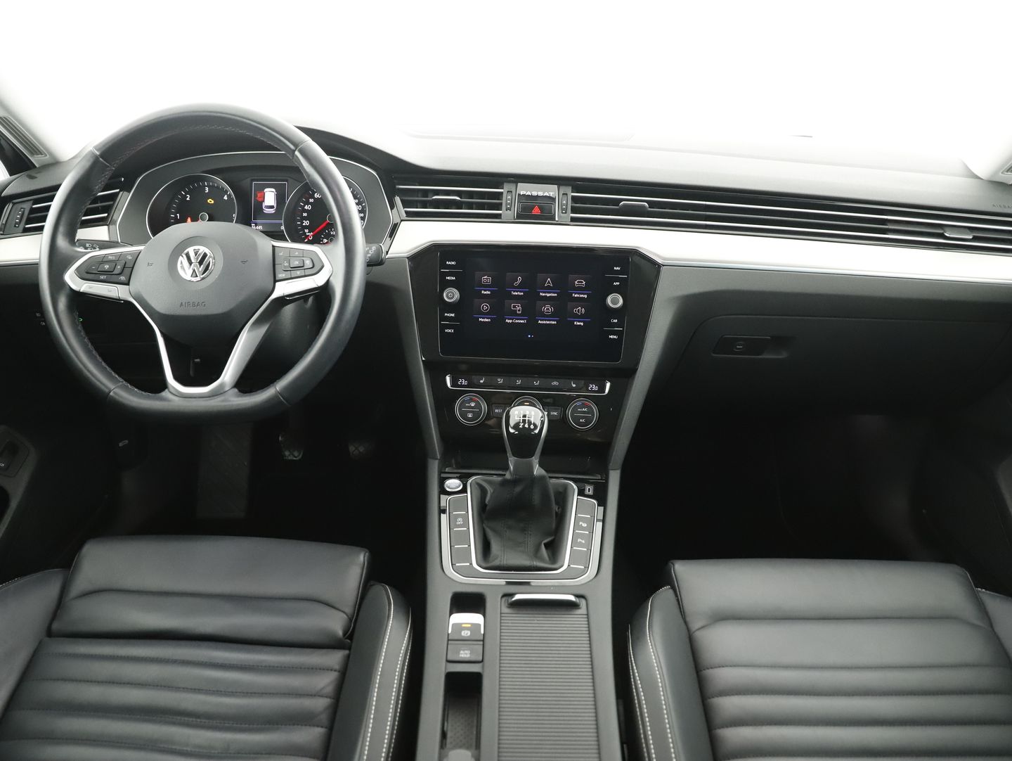 VW Passat Variant Elegance TDI | Bild 12 von 23