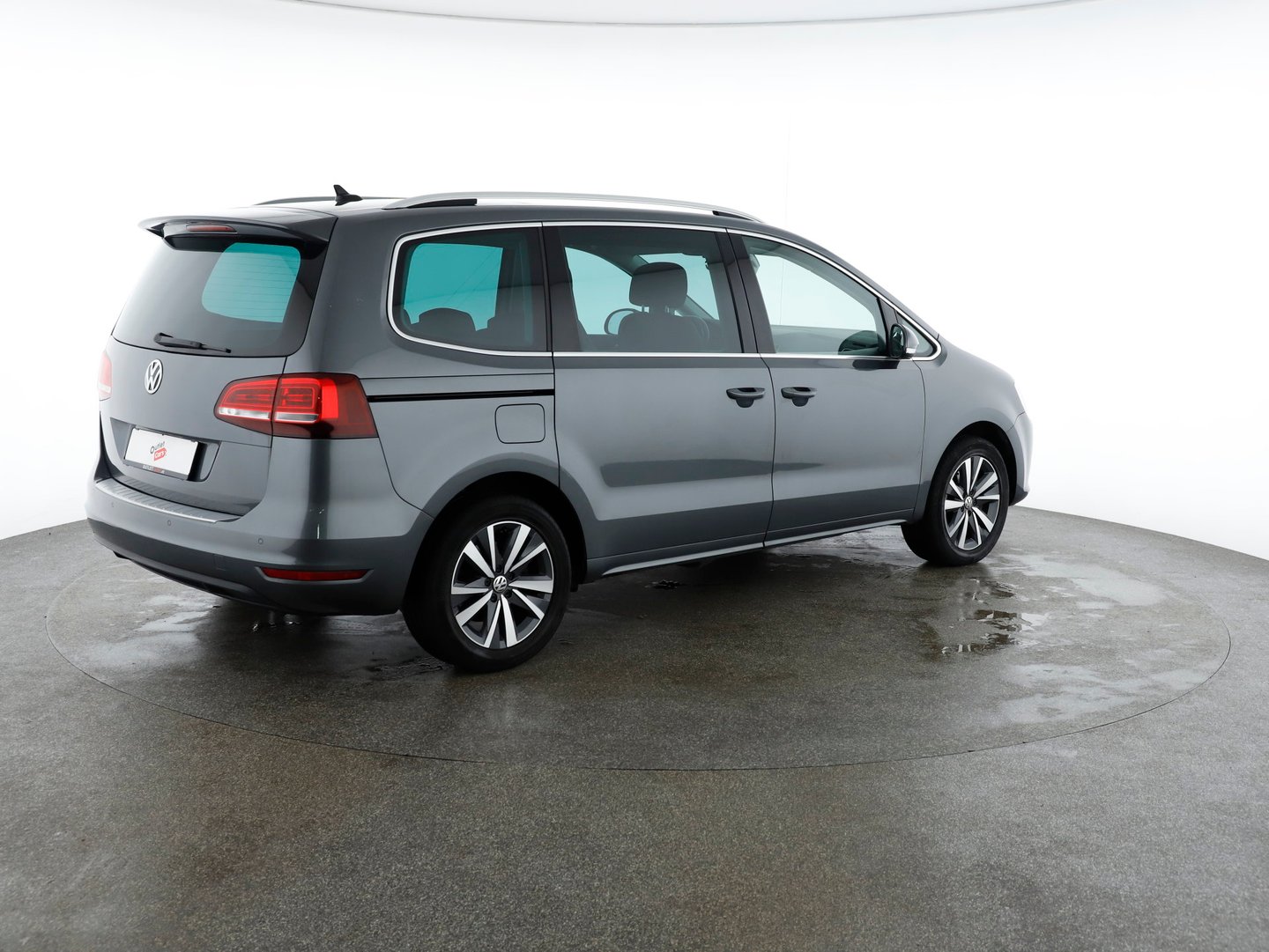 VW Sharan Bus+ TDI SCR 4MOTION DSG 5-Sitzer | Bild 5 von 29