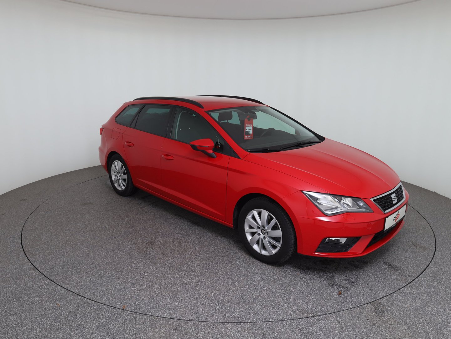 SEAT Leon Kombi Reference TDI | Bild 3 von 22