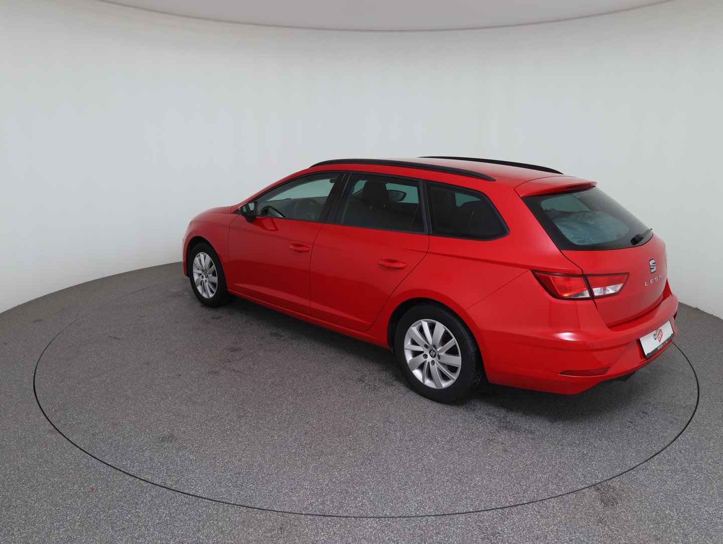 SEAT Leon Kombi Reference TDI | Bild 7 von 22