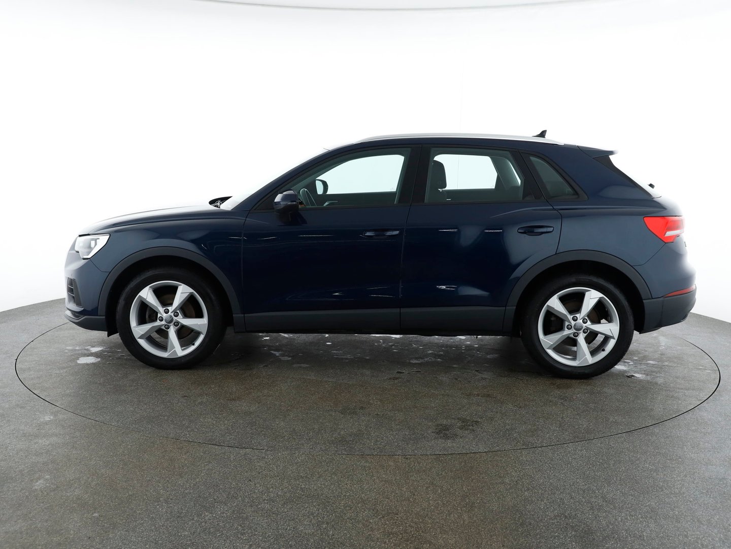 Audi Q3 35 TDI quattro | Bild 2 von 28