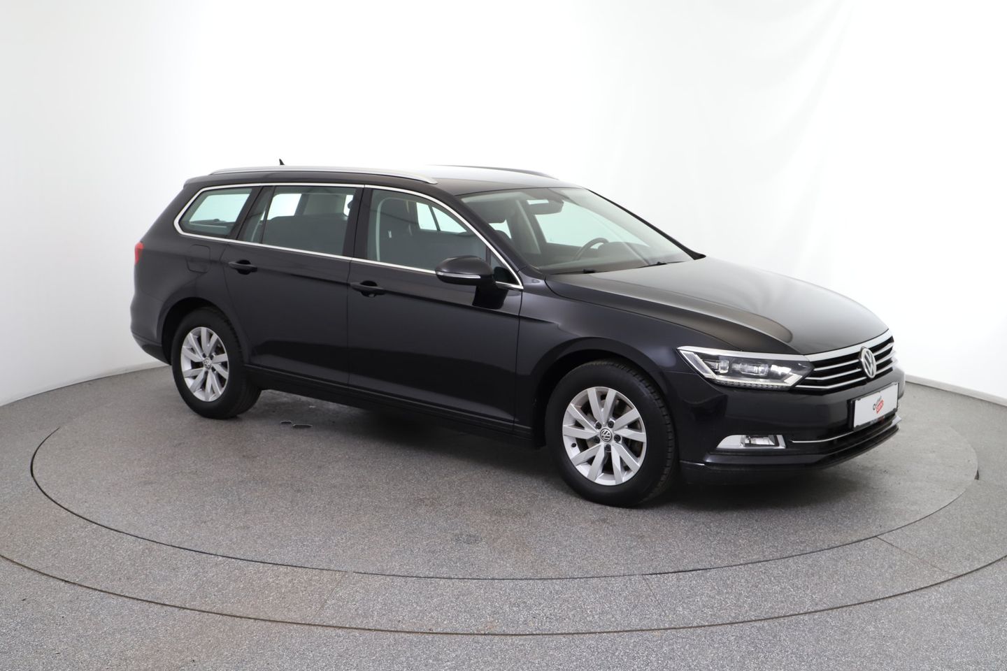 VW Passat Variant Comfortline TDI SCR DSG | Bild 7 von 26